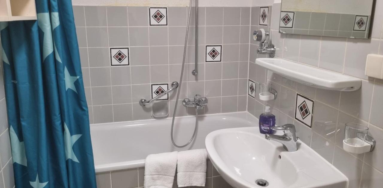 Haus Undine App 5 Apartment Westerland Bagian luar foto